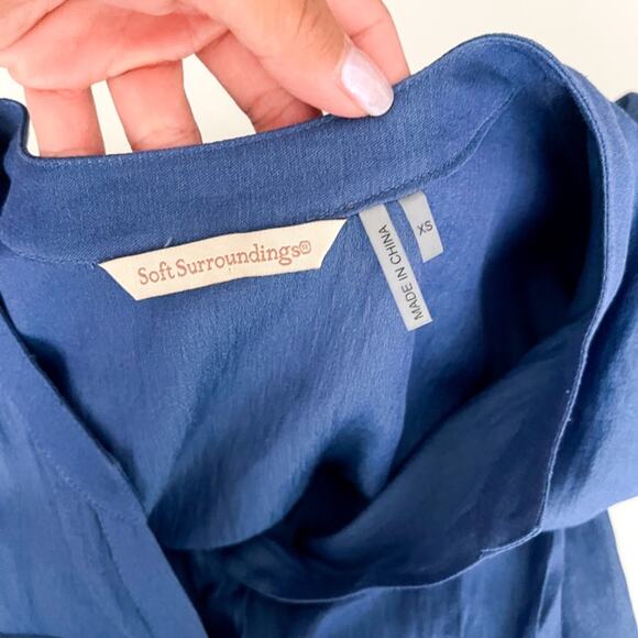 Soft Surroundings | Pemberlee Popover Tunic Blouse Hi-Low Blue | XS - Picture 7 of 9